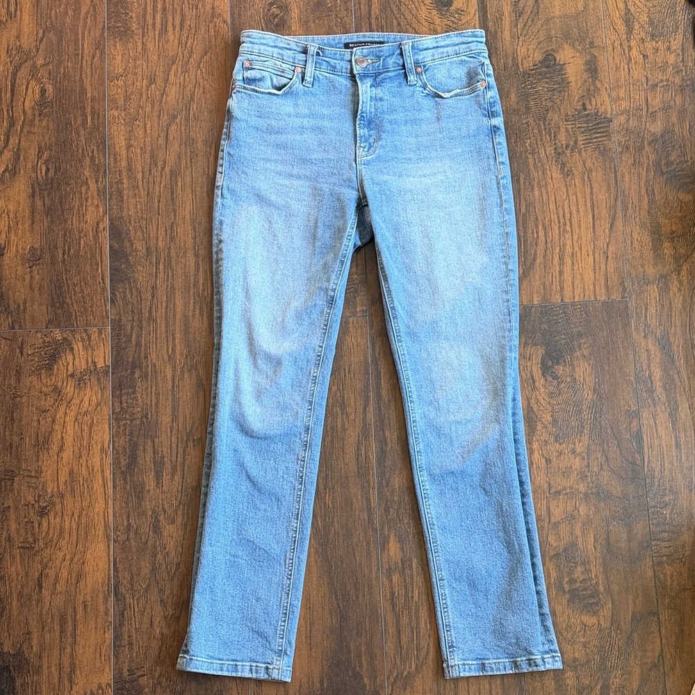 Boston Proper women’s size 6 jeans (T9)